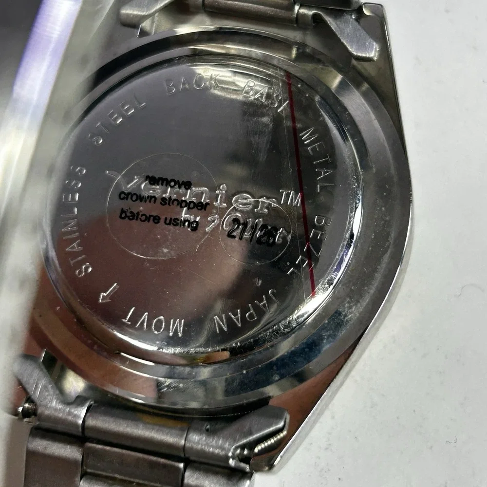 Vernier Quartz Two-Tone‎ Stainless Steel Watch Crystal Bezel Unisex UNTESTED